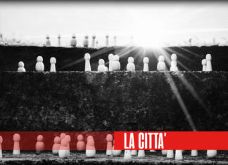 Tra democrazia e oligarchia, l’Italia sceglie l’aristocrazia.